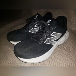 Size 14 New Balance Men's Fresh Foam X 880 Running Tenner Shoes Black
